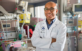 Dr. Bernard Thébaud  